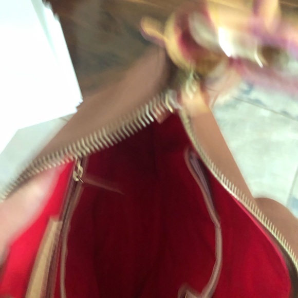 New Dooney and Bourke purse - Picture 5 of 10